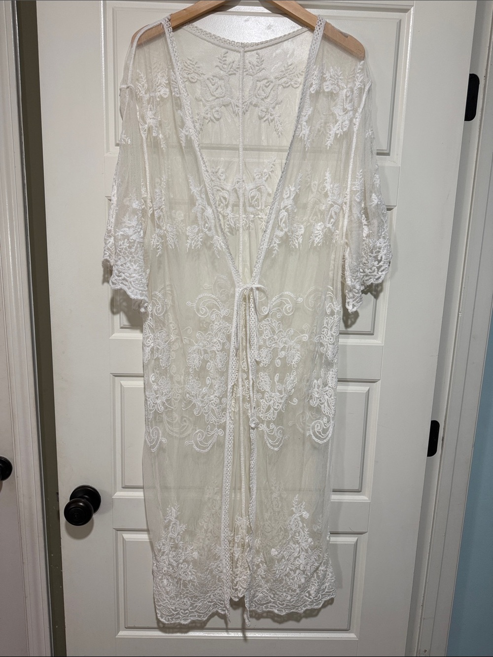 Dex Sheer Lace Embroidered Kimono Open Front Robe - white one size western rodeo - Picture 7 of 8
